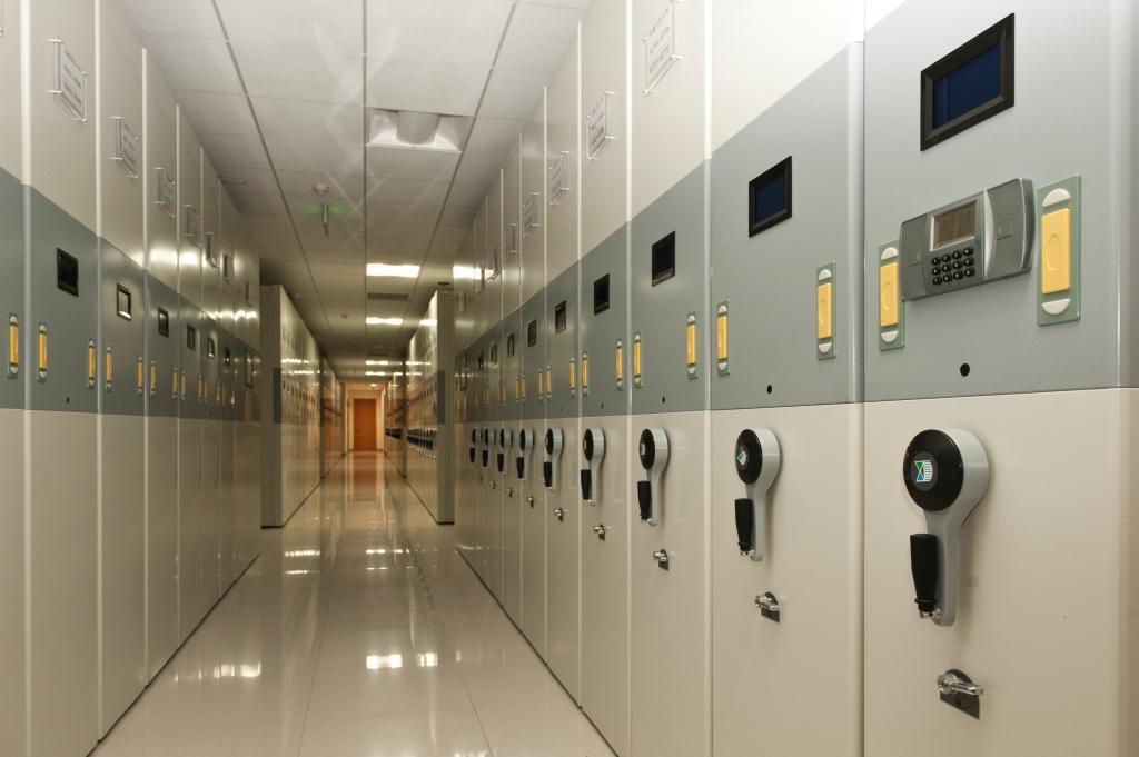 某醫(yī)院恒溫恒濕檔案庫(kù)房