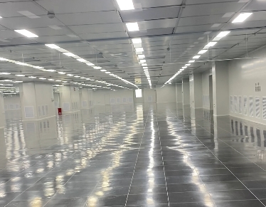 28天實(shí)現(xiàn)10000平方米車間華麗轉(zhuǎn)身